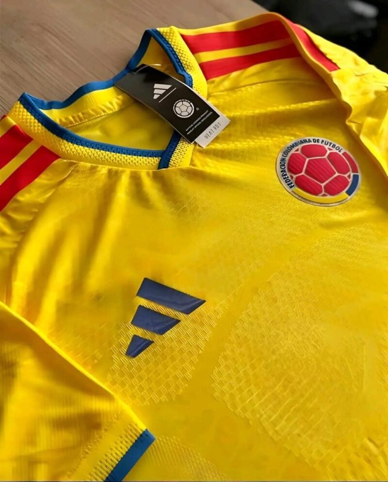 WhatsApp Image 2026-01-15 at 8.01.34 PM Camiseta de la selección Colombia 2026